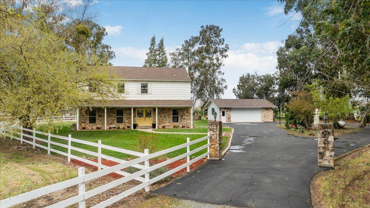 Linden, CA 95236,940 N Fine RD