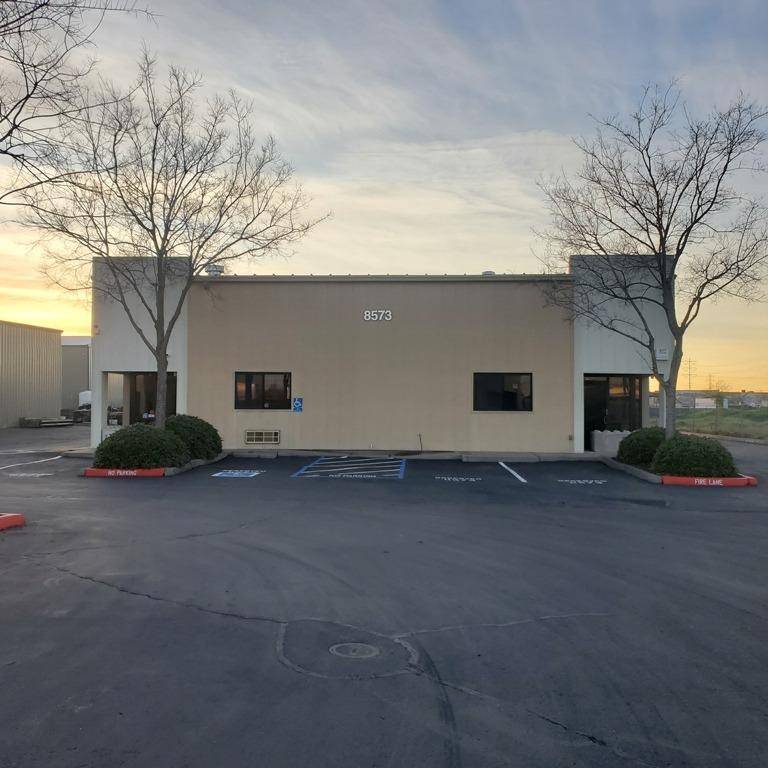 Sacramento, CA 95828,8573 Morrison Creek DR
