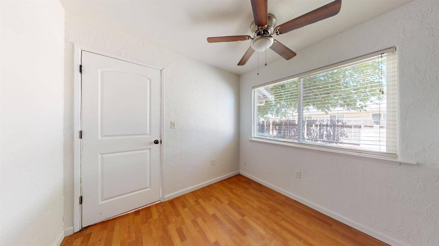 Patterson, CA 95363,344 Knutson ST