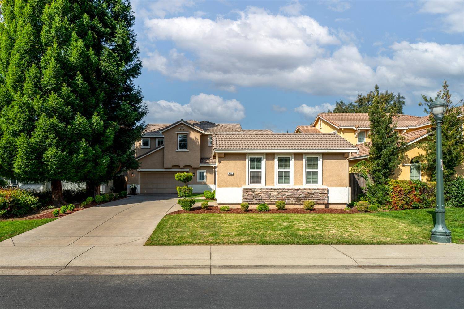 West Sacramento, CA 95605,440 Westlake DR