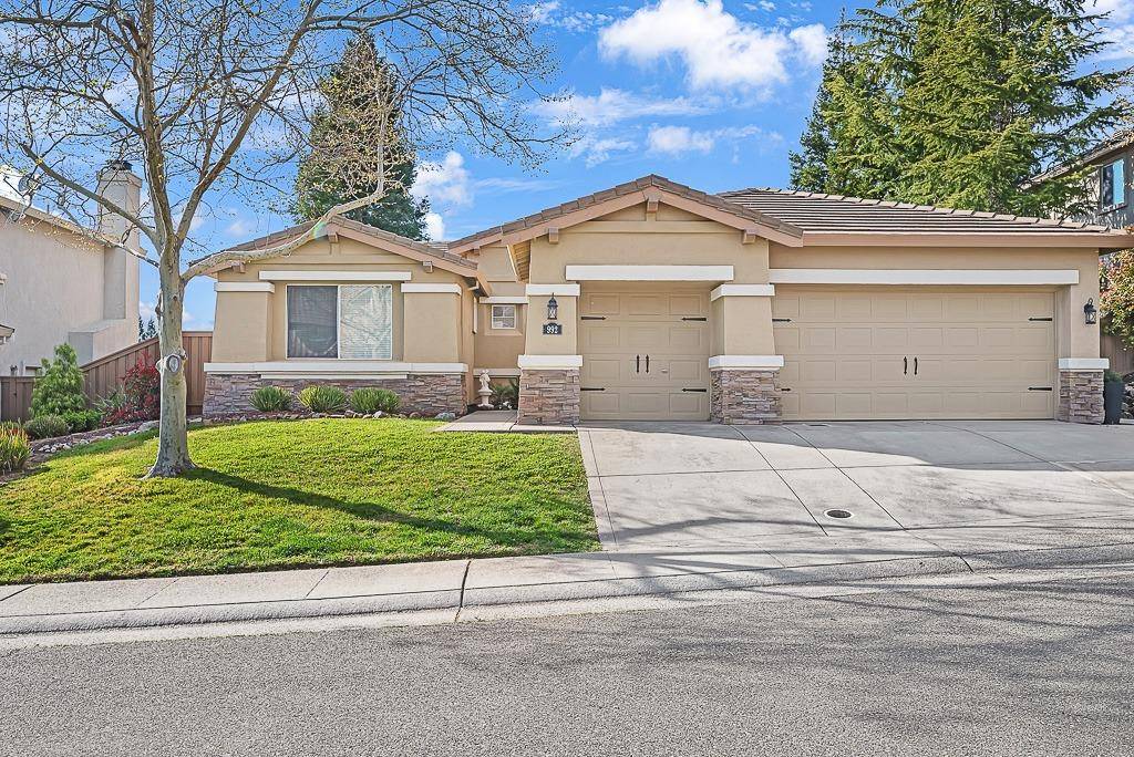 Folsom, CA 95630,992 Glennfinnan WAY