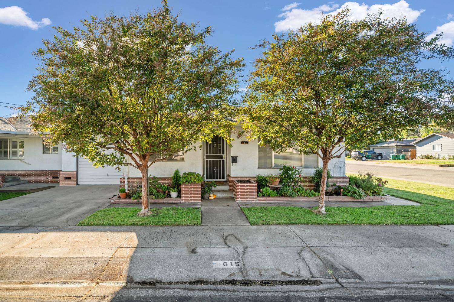 Lodi, CA 95242,615 Alto WAY