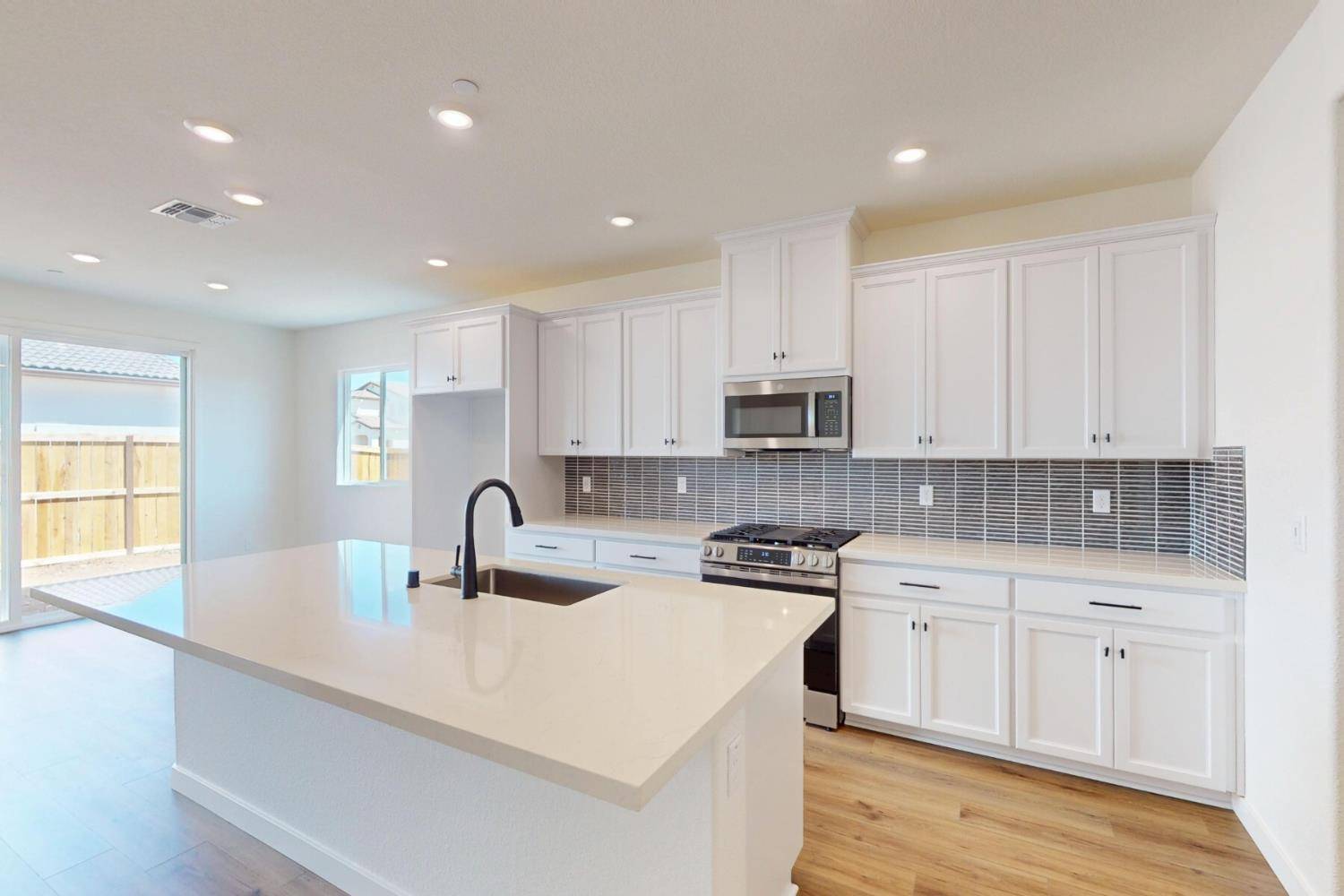 Rancho Cordova, CA 95742,4155 Cambery DR