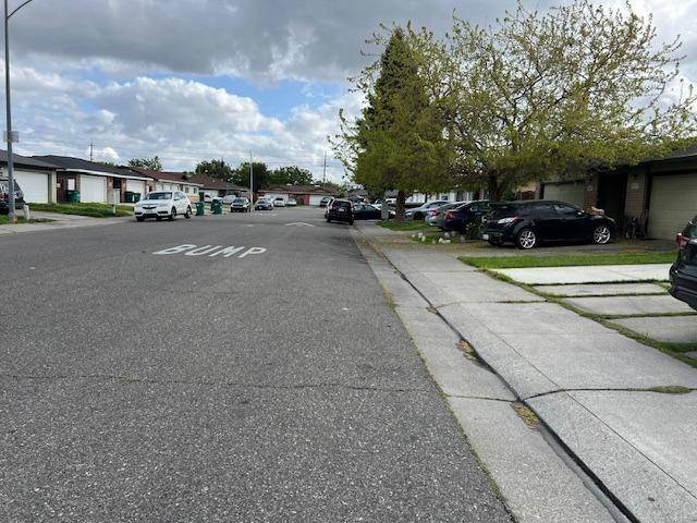 Stockton, CA 95210,7943 Diana Marie DR