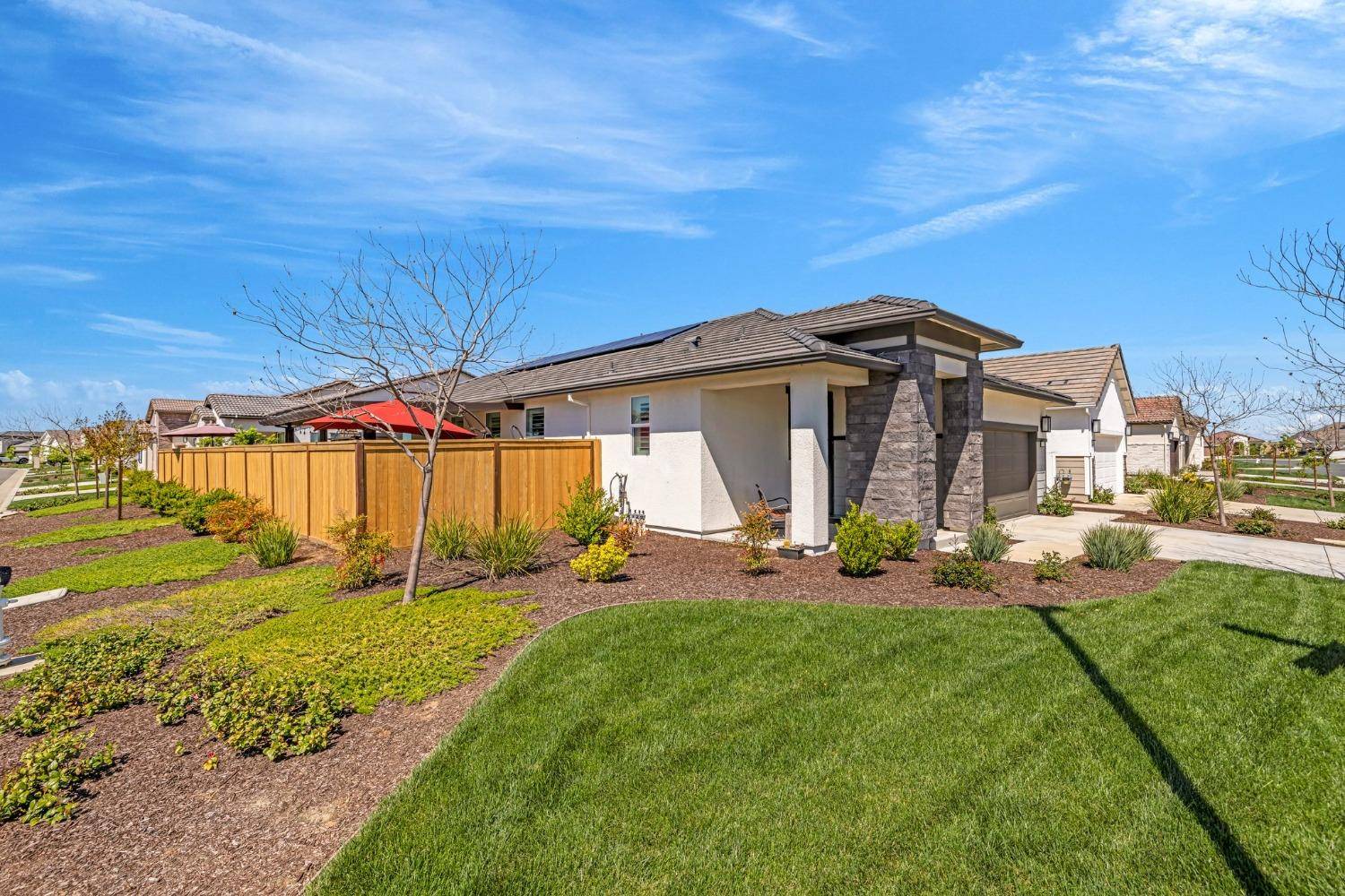 Roseville, CA 95747,4622 Highland Lake DR