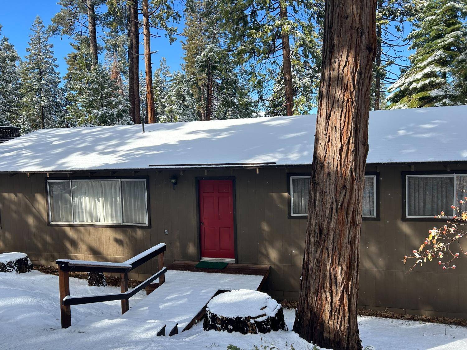Mi Wuk Village, CA 95346,20427 Kutci DR