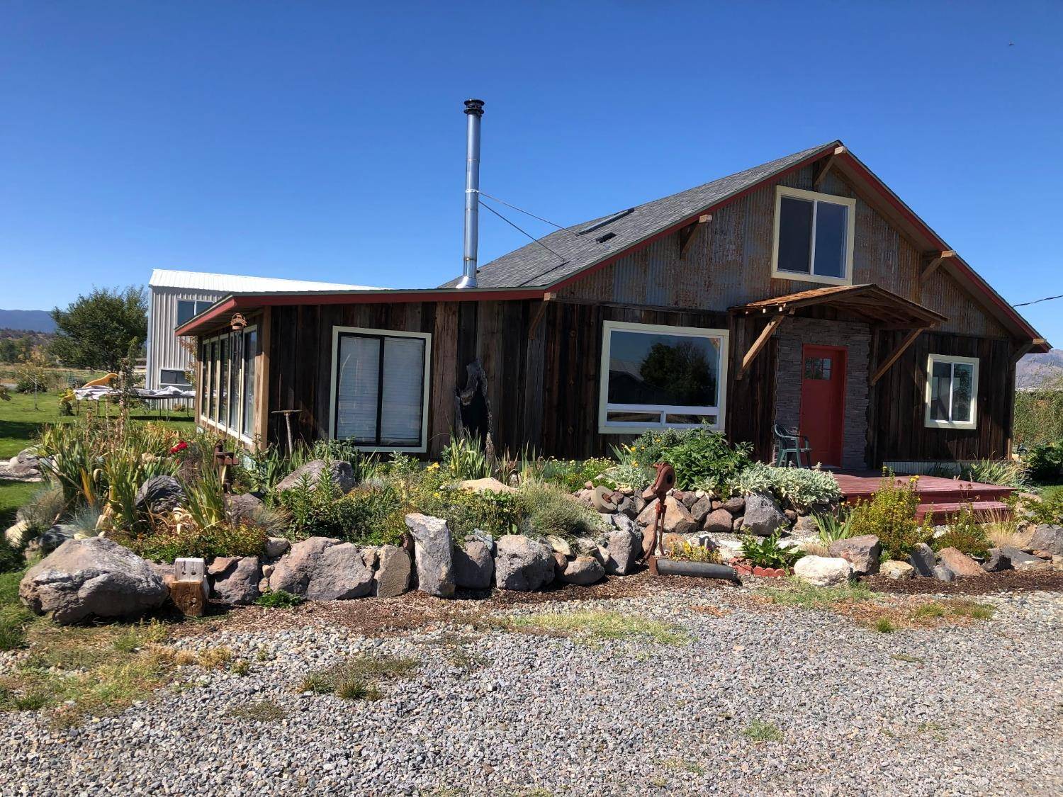 Montague, CA 96064,5017 Oberlin RD