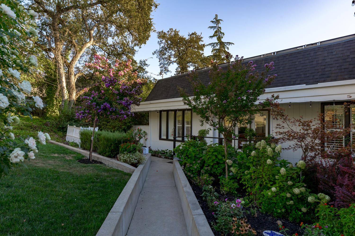 Cameron Park, CA 95682,3828 Fairway DR