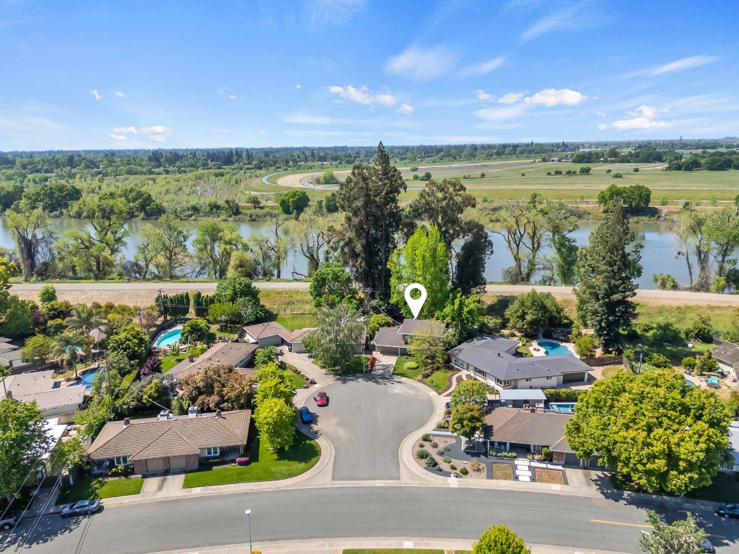 Sacramento, CA 95822,830 Prow CT