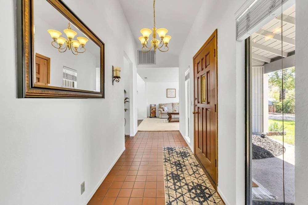 Fair Oaks, CA 95628,4926 Livoti AVE