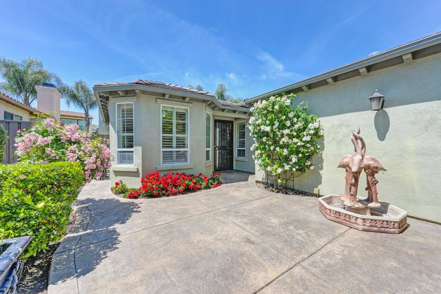 Sacramento, CA 95835,251 Perazul CIR