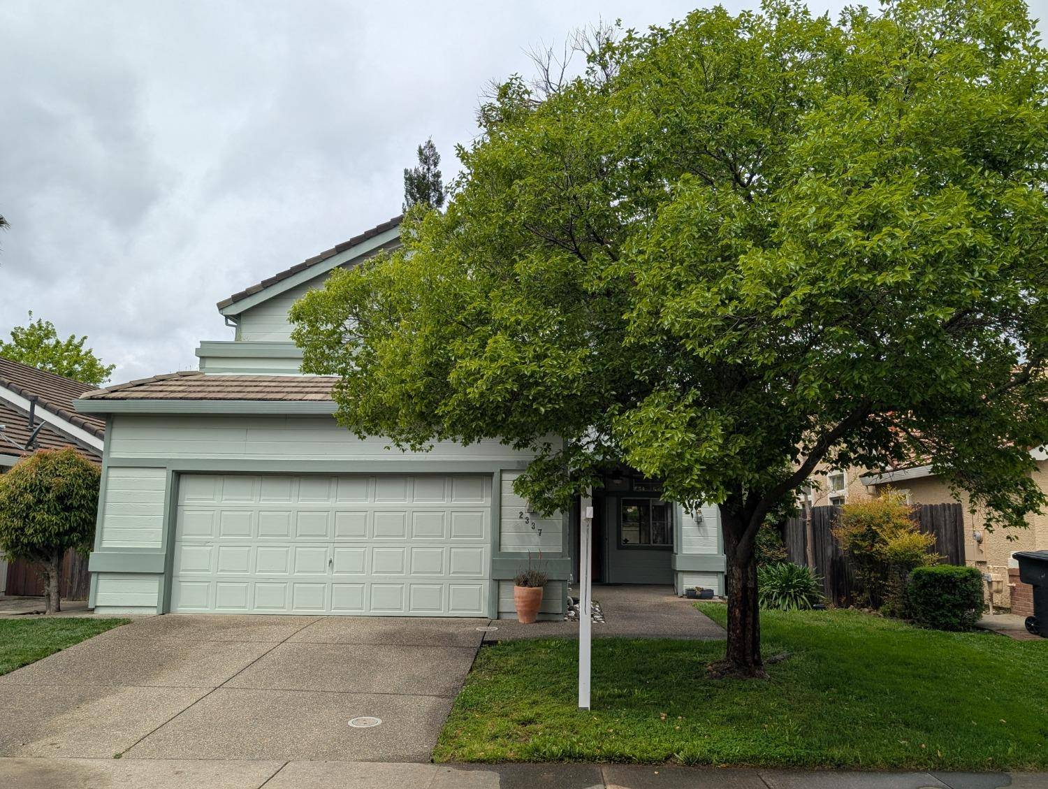 Roseville, CA 95661,2337 Tuscany ST