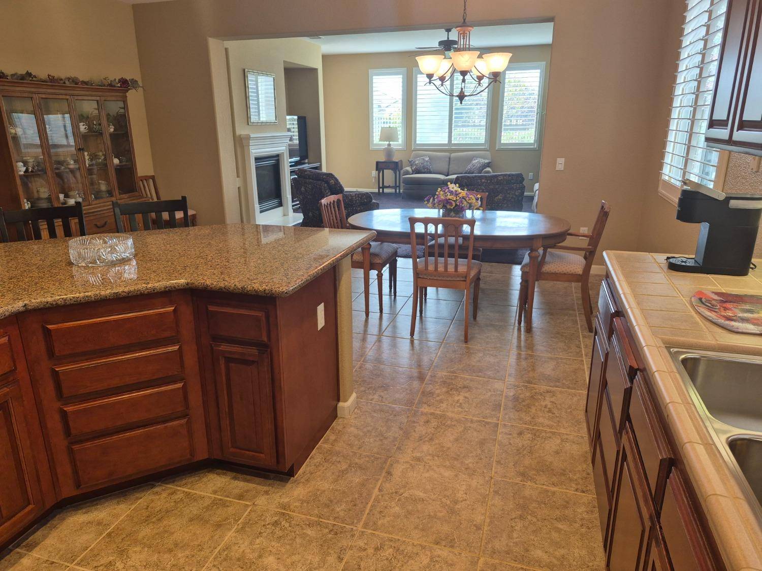 El Dorado Hills, CA 95762,7714 Briarberry WAY