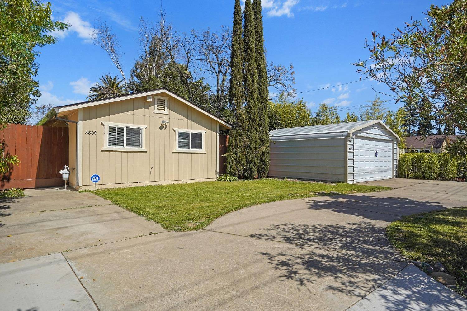 Carmichael, CA 95608,4809 Marconi Avenue