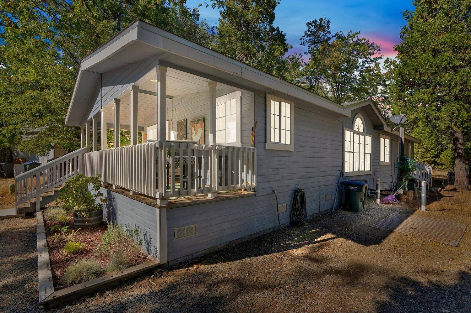 Pine Grove, CA 95665,20521 Highway 88 #11