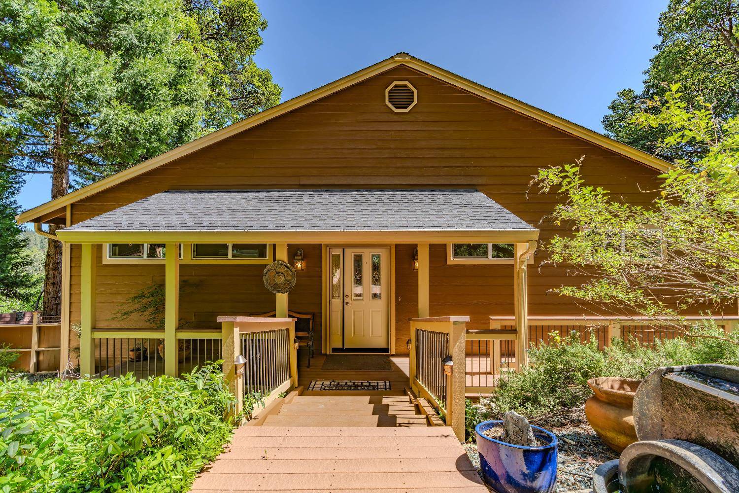 Pioneer, CA 95666,16724 Alpine DR