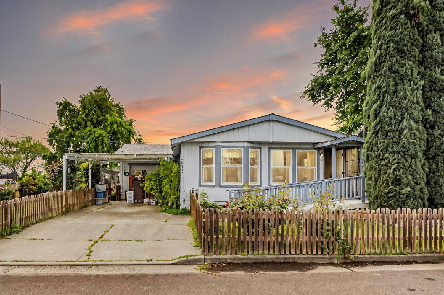 Esparto, CA 95627,26775 Plainfield ST
