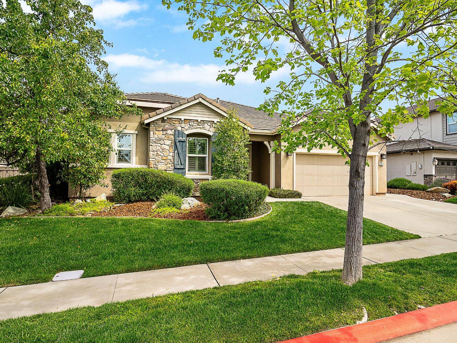 El Dorado Hills, CA 95762,3273 Haskell