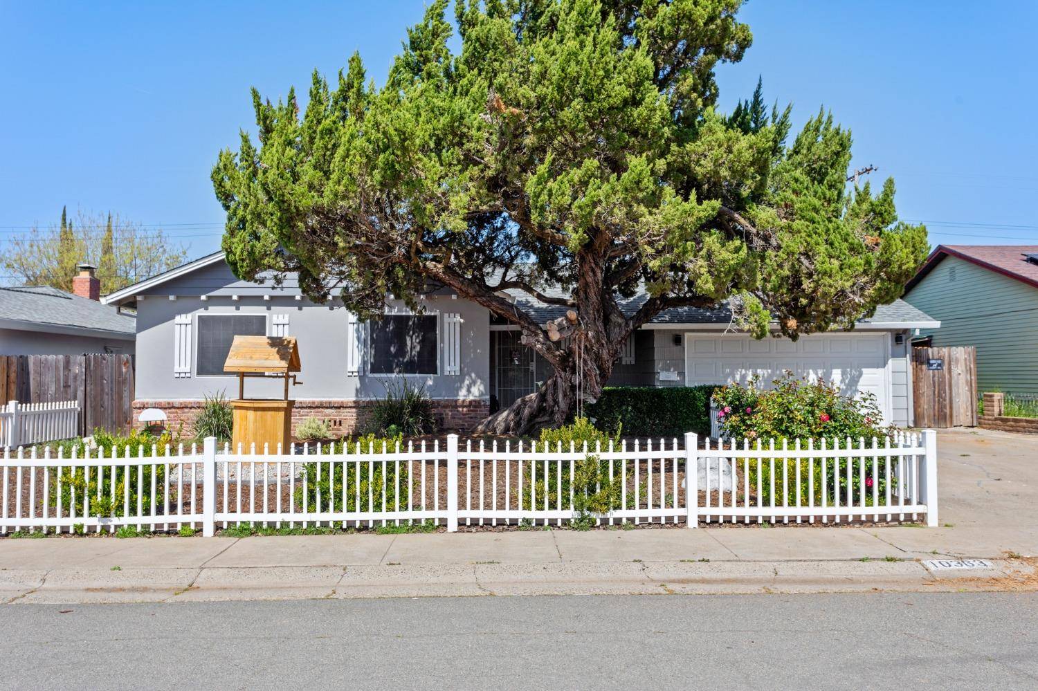 Rancho Cordova, CA 95670,10363 Holmes WAY