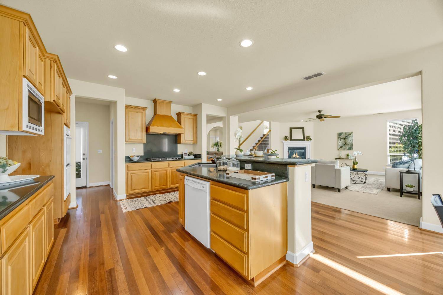 Rocklin, CA 95765,3640 BLACK OAK DR