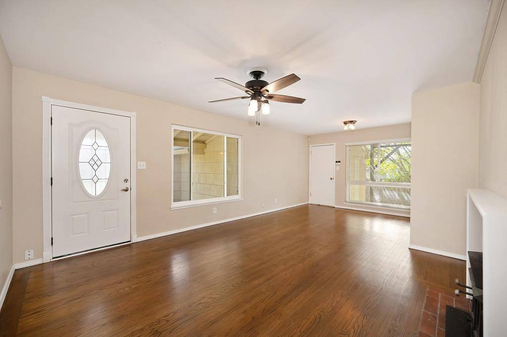 Carmichael, CA 95608,5937 Ashworth WAY
