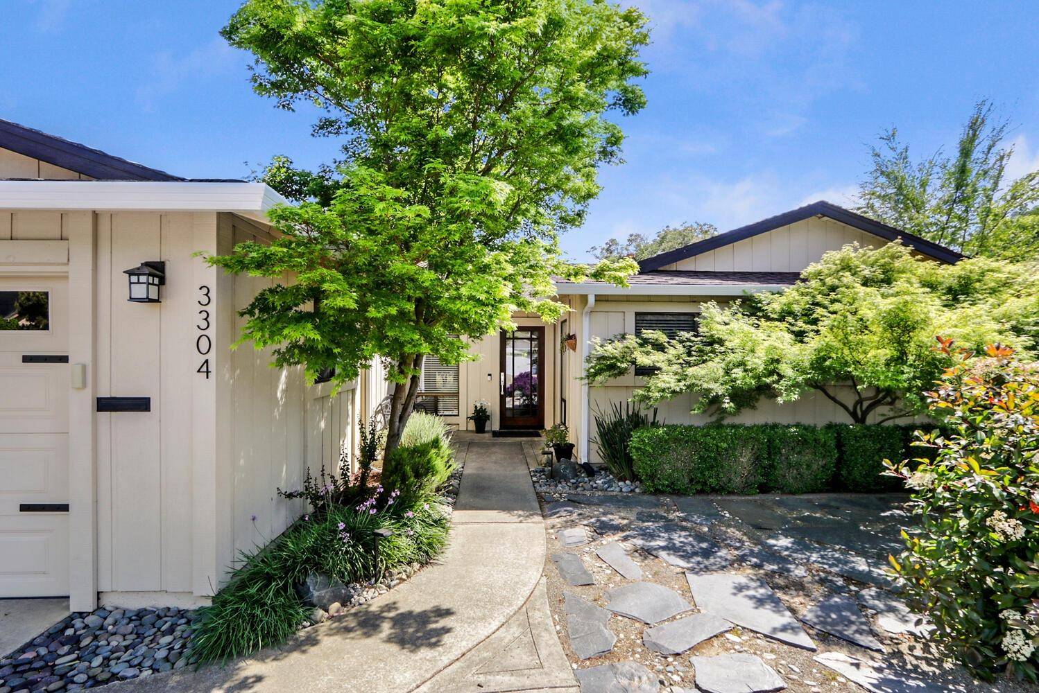 Davis, CA 95618,3304 Monte Vista AVE