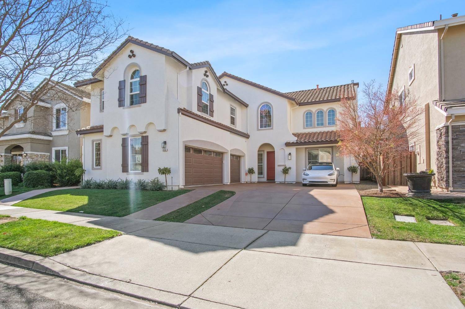 Oakdale, CA 95361,636 S Stetson DR