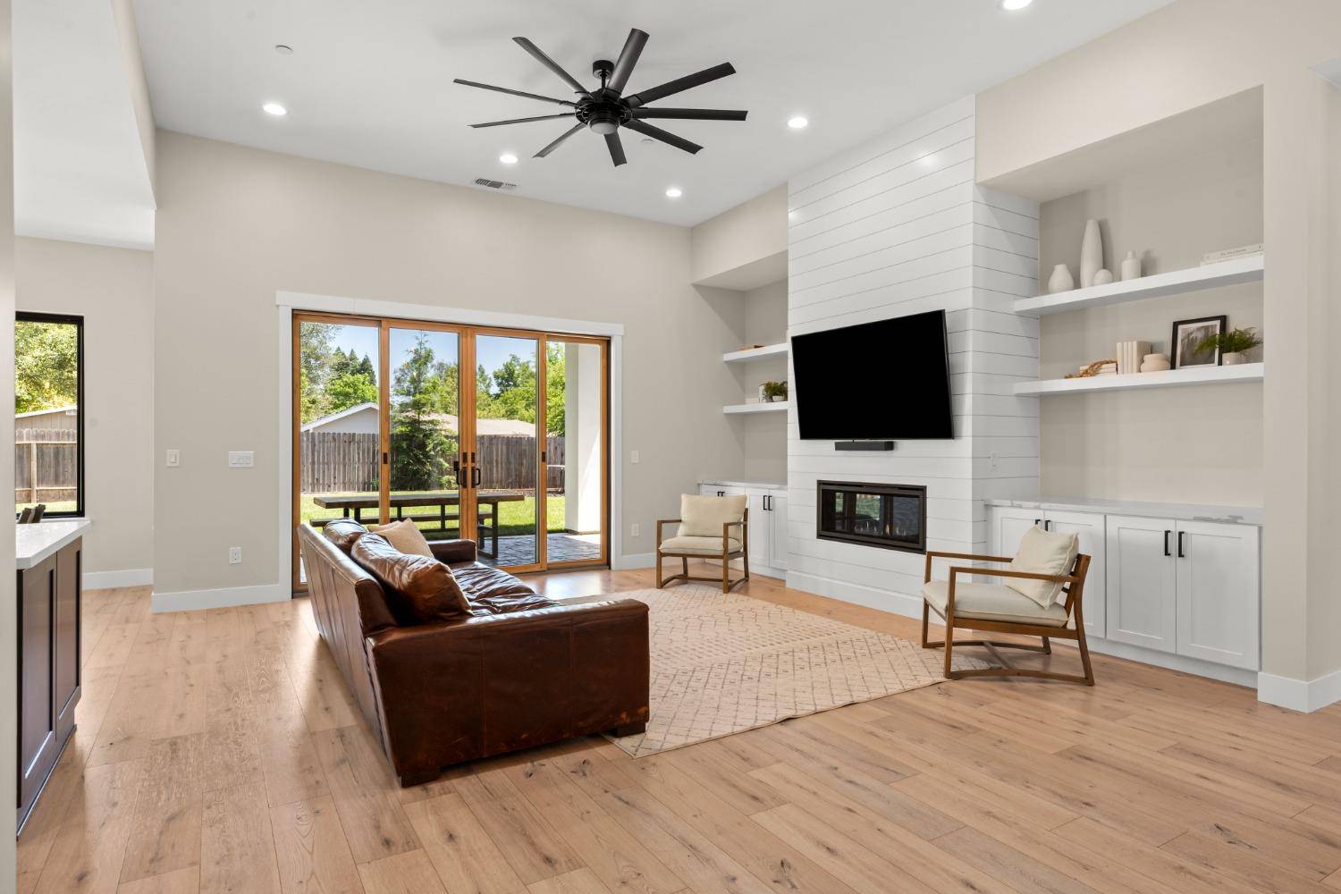 Fair Oaks, CA 95628,8508 Winding WAY