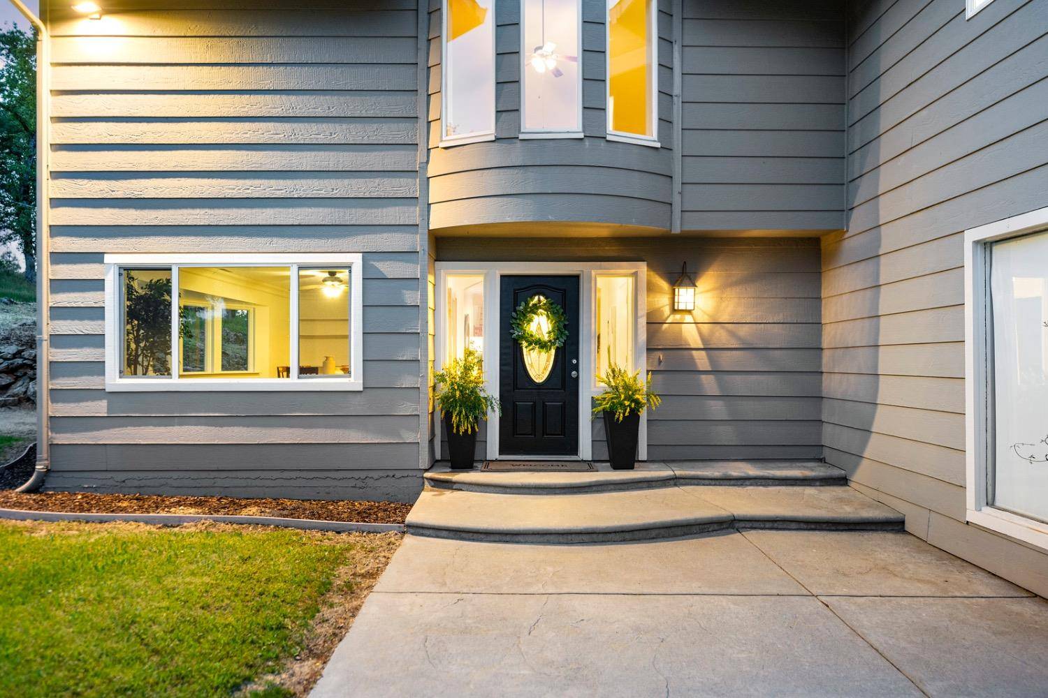 El Dorado Hills, CA 95762,4281 Marble Ridge RD