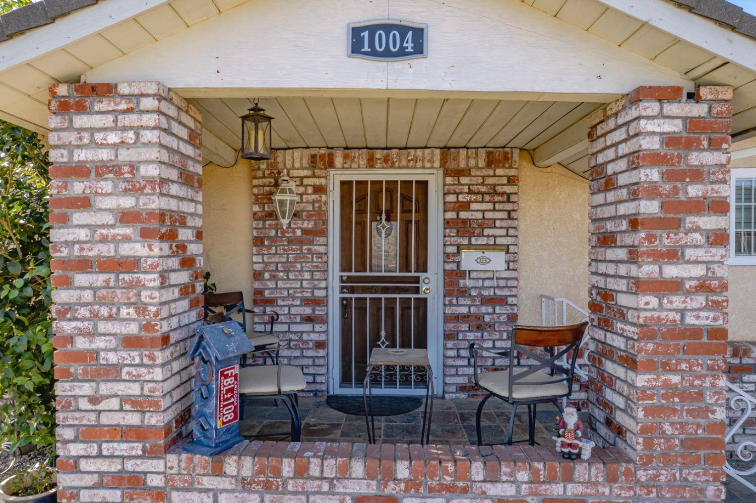 Marysville, CA 95901,1004 11th ST