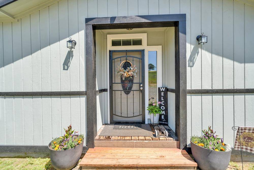 Wheatland, CA 95692,4011 Briarwood LN