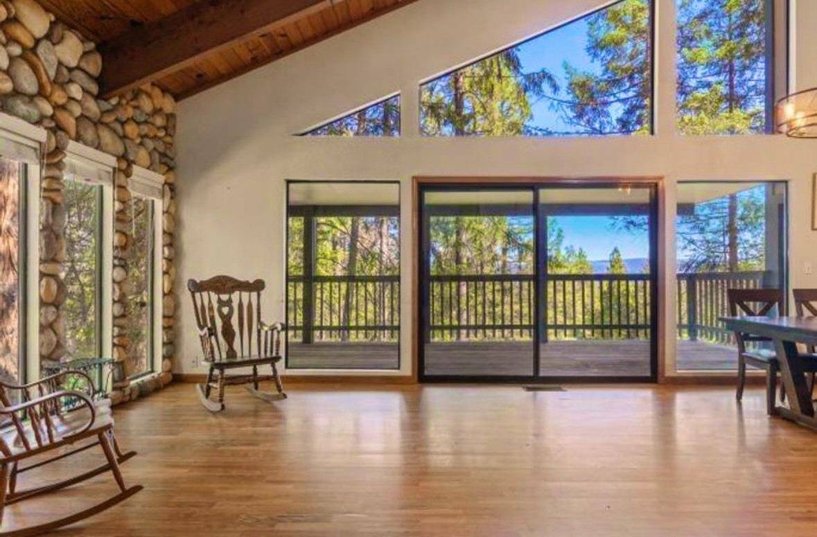 Colfax, CA 95713,27935 Manzanita TRL