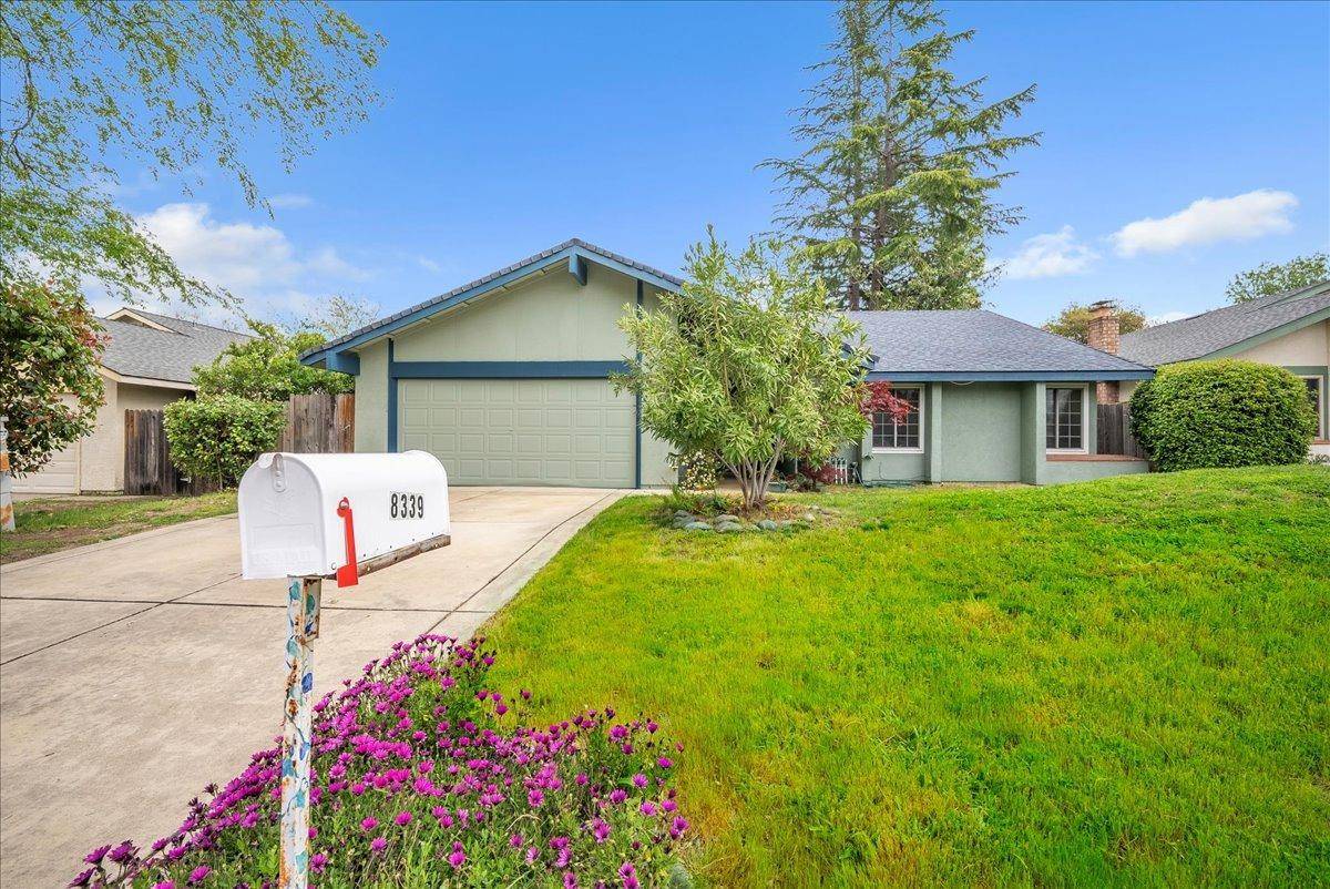 Orangevale, CA 95662,8339 Foxfire DR