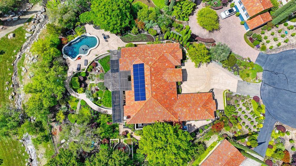 Loomis, CA 95650,4232 Savoie CT