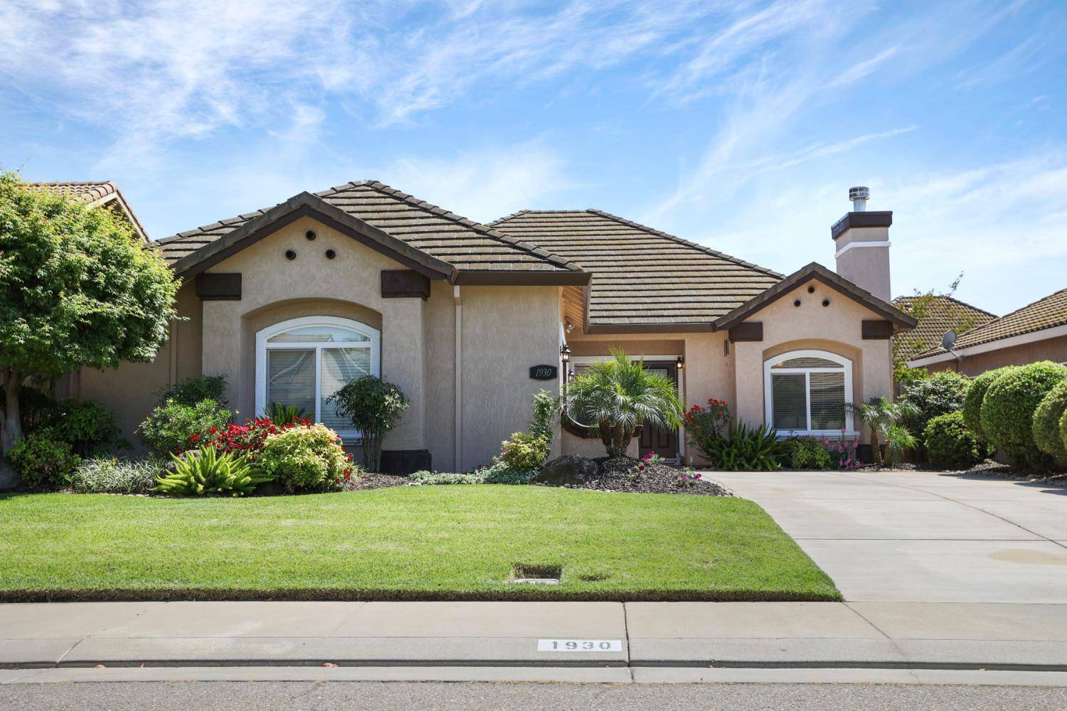 Lodi, CA 95242,1930 Crystalwood LN