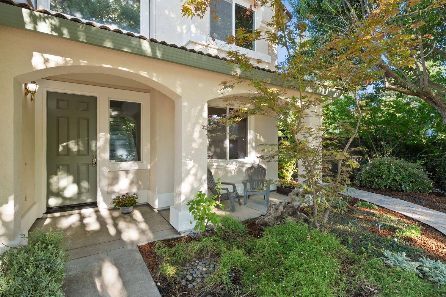 Sacramento, CA 95835,640 Eastbrook CIR