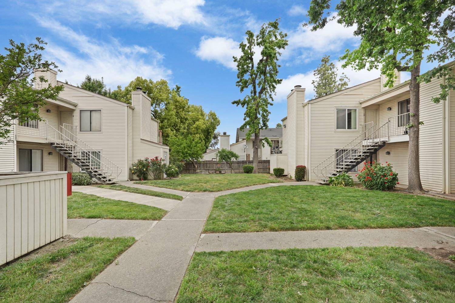 Lodi, CA 95240,2524 Winchester DR #9