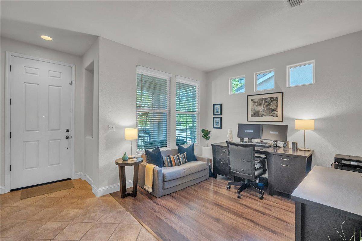 Sacramento, CA 95835,5948 Bridgecross