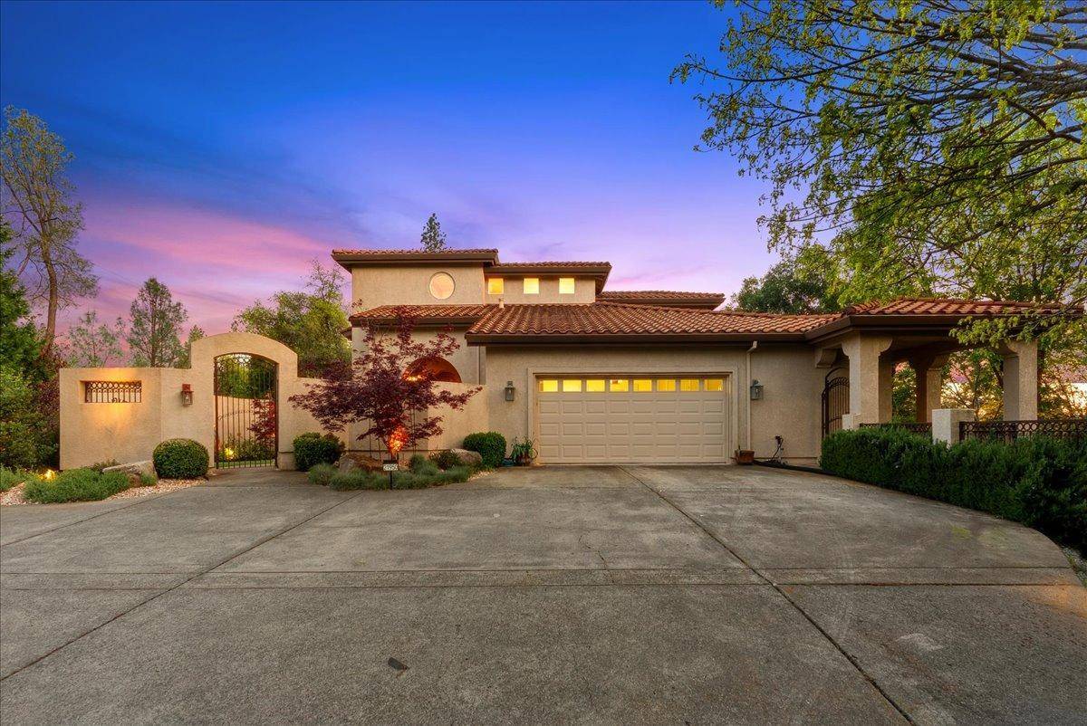 Grass Valley, CA 95945,21950 Oak Ridge DR