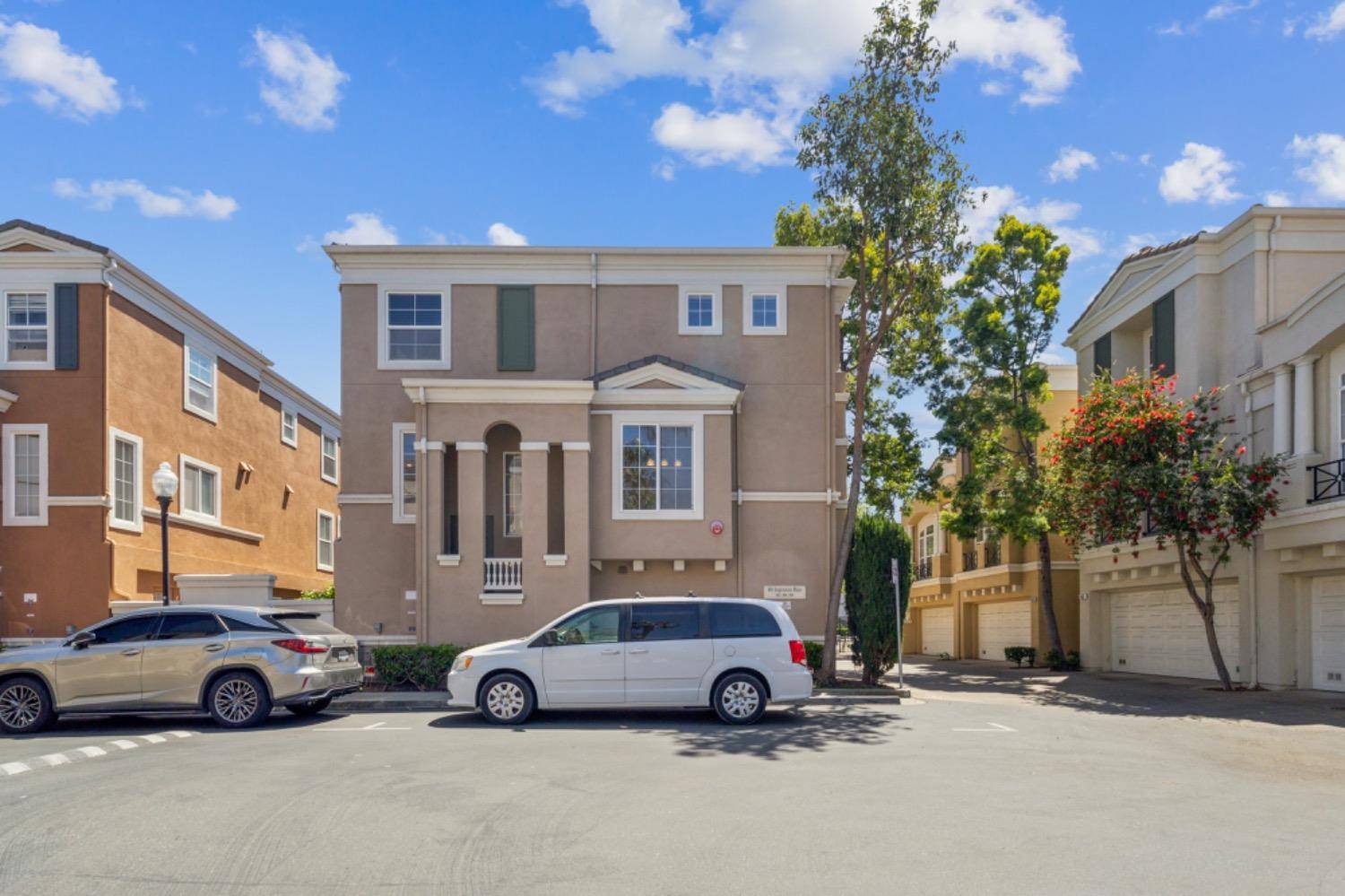 Milpitas, CA 95035,882 Inspiration Pl