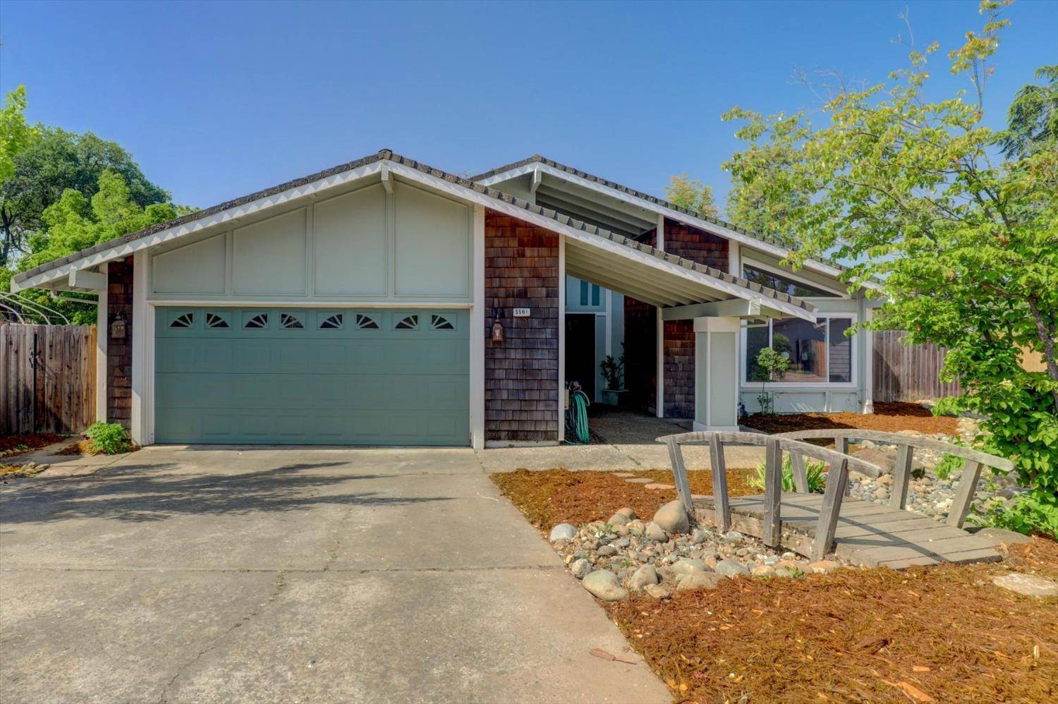 Orangevale, CA 95662,5501 Chamise CT