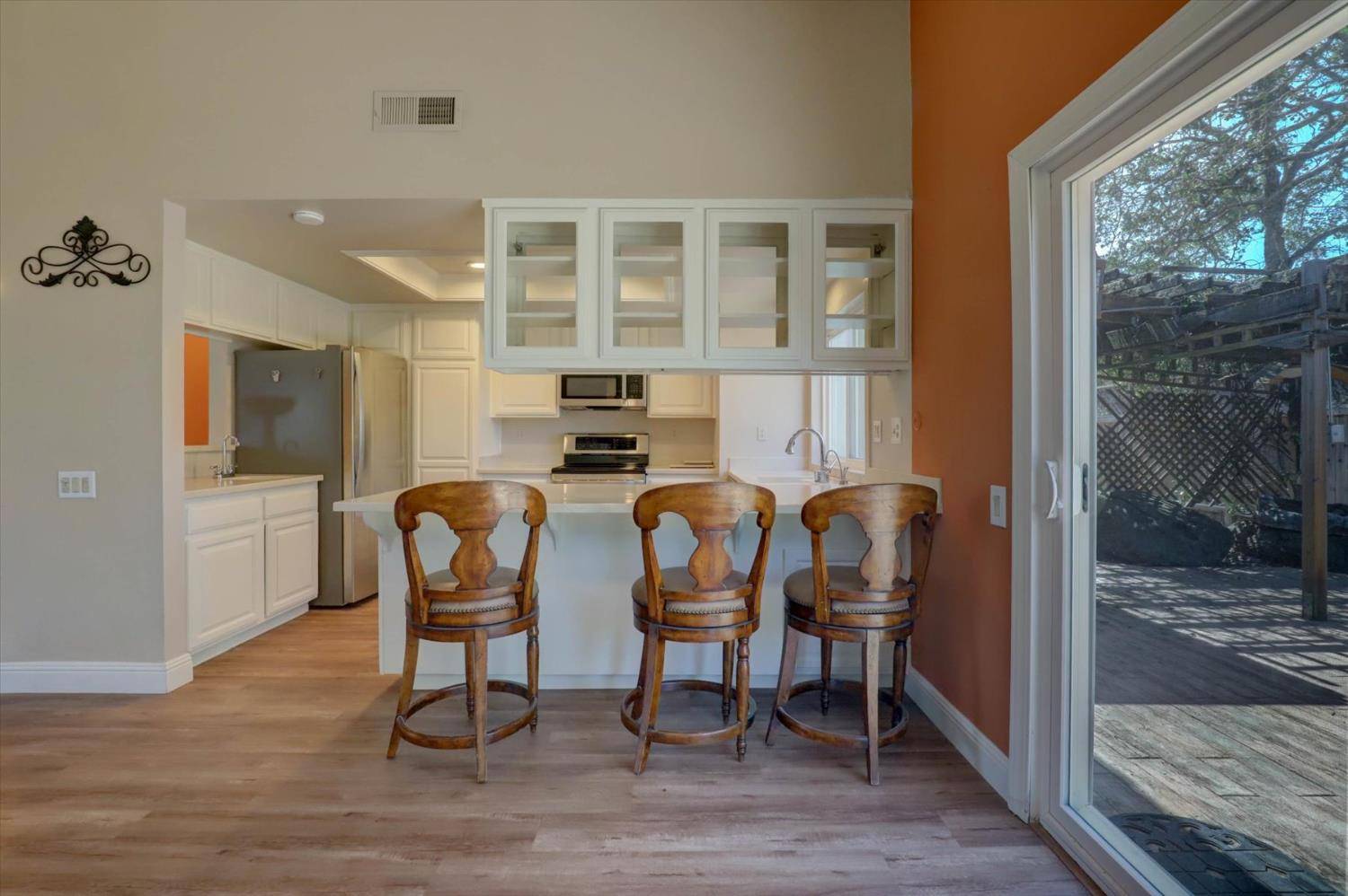 Orangevale, CA 95662,5501 Chamise CT