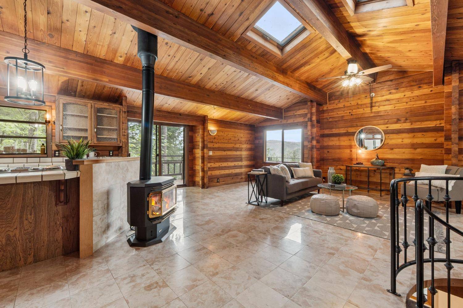 Pollock Pines, CA 95726,3251 Deep Haven RD