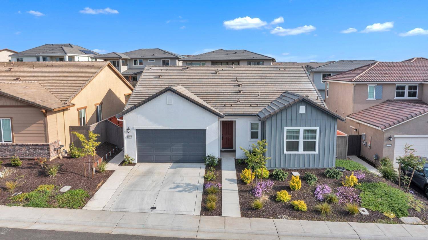 Folsom, CA 95630,4941 Gold Rush DR