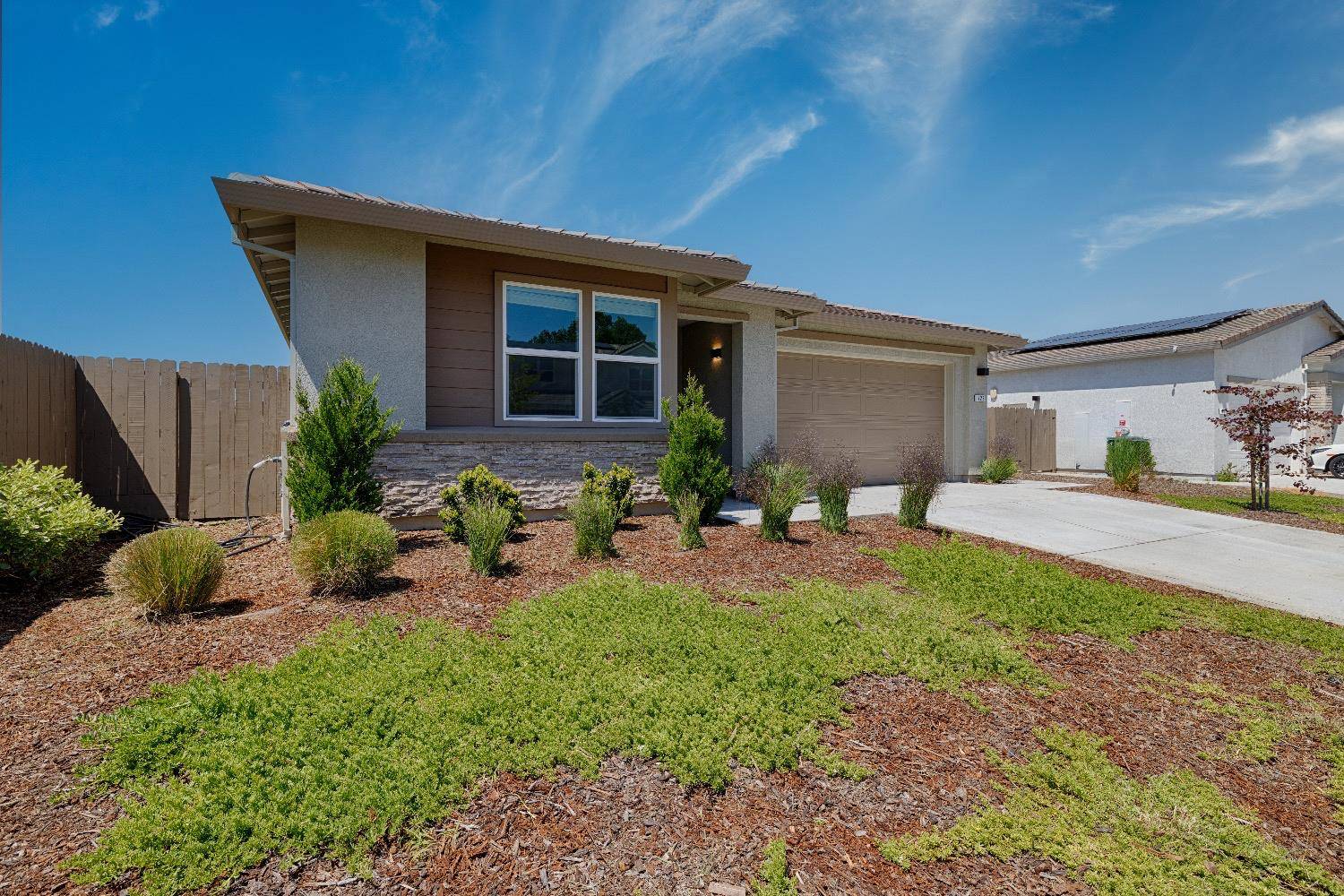 Olivehurst, CA 95961,726 Pacific Grove WAY