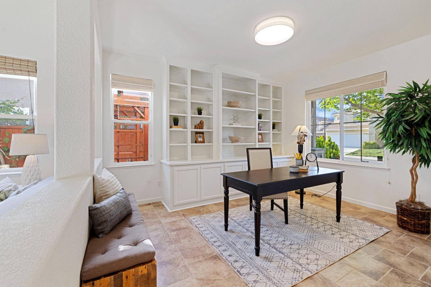 Davis, CA 95618,1814 Raphael PL
