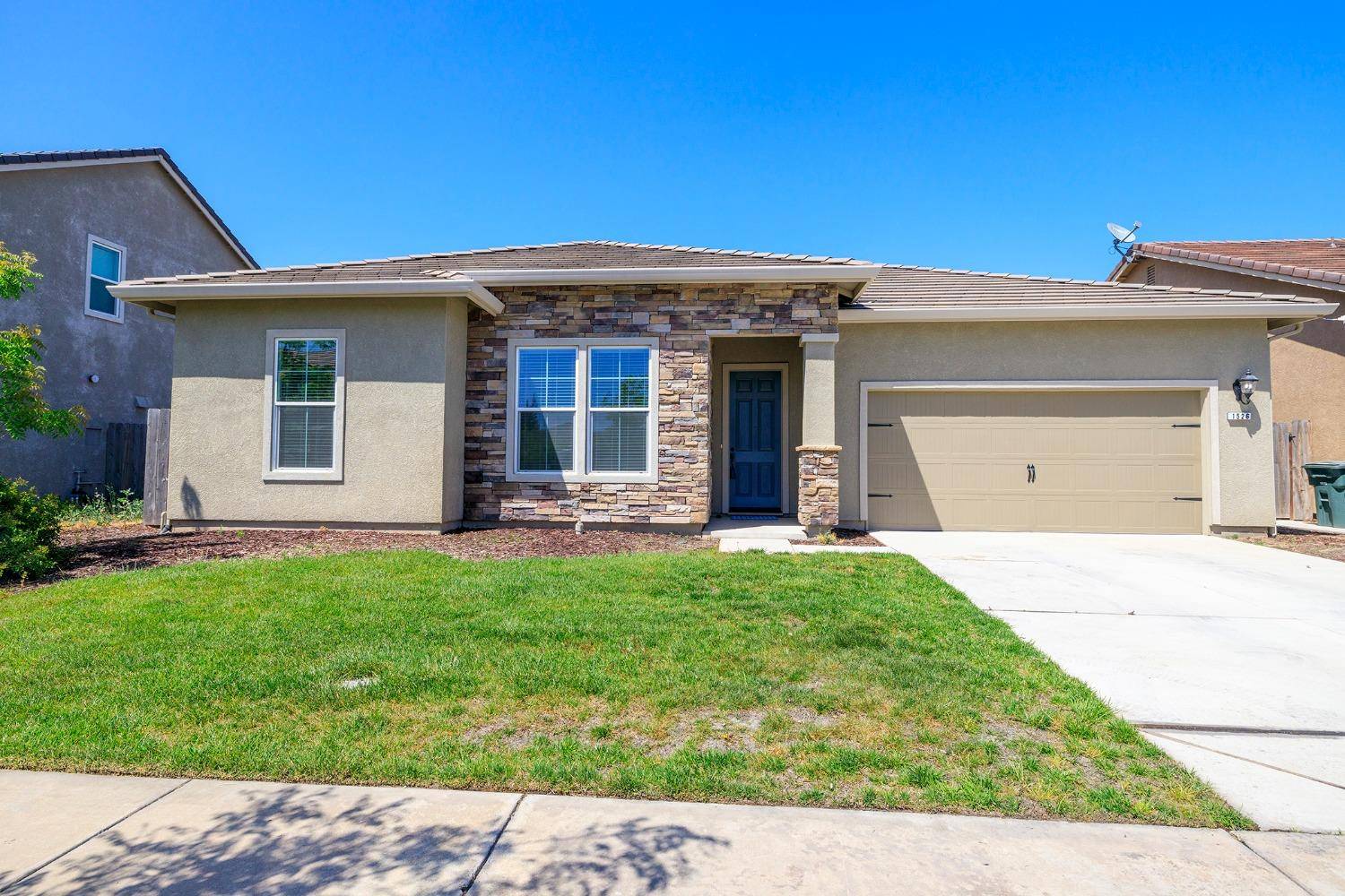 Escalon, CA 95320,1526 S Deborah CIR