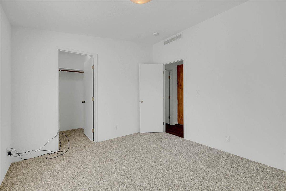 Oregon House, CA 95962,13829 Willow Glen