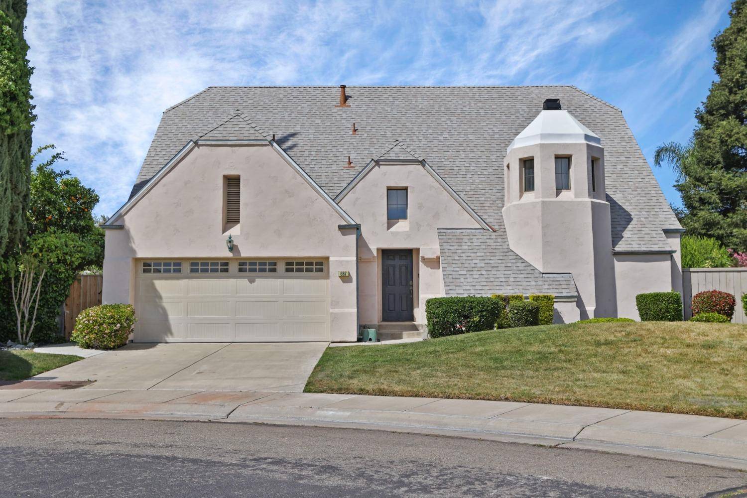 Manteca, CA 95337,887 Cinnamon Teal CT