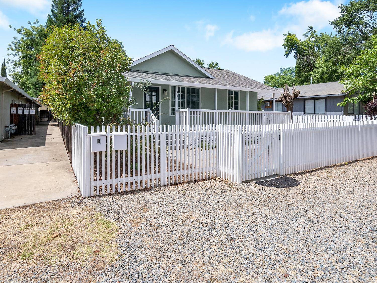 Folsom, CA 95630,810 Persifer ST